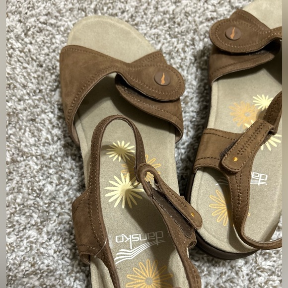 Dansko Women Sandals Iris Nubuck Comfort Leather Ankle Strap shoes EU 42 US 11.5 - Picture 5 of 8